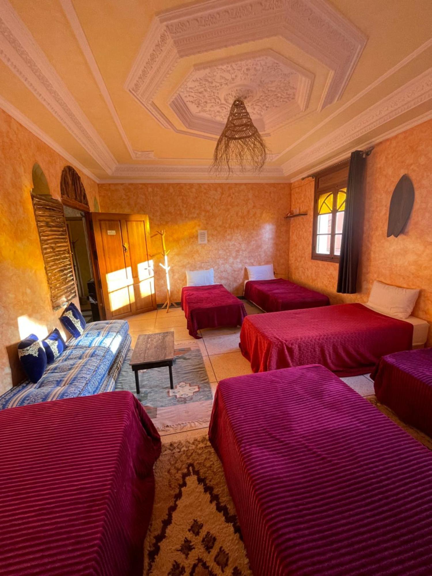Auberge de jeunesse Berber Waves Surf House à Tamraght Extérieur photo