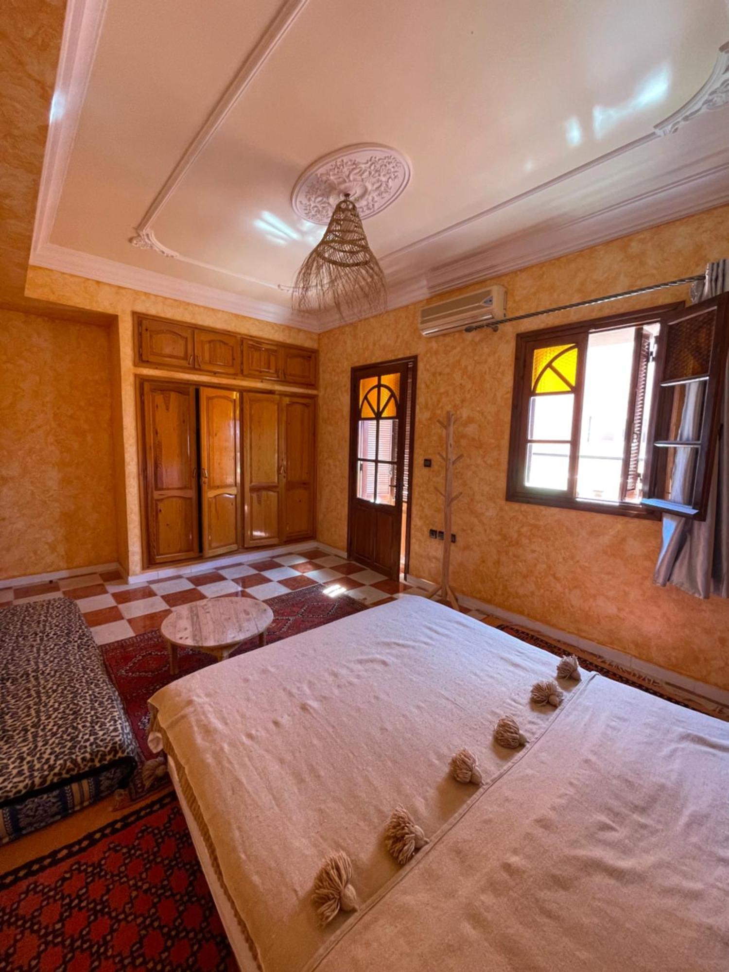 Auberge de jeunesse Berber Waves Surf House à Tamraght Extérieur photo