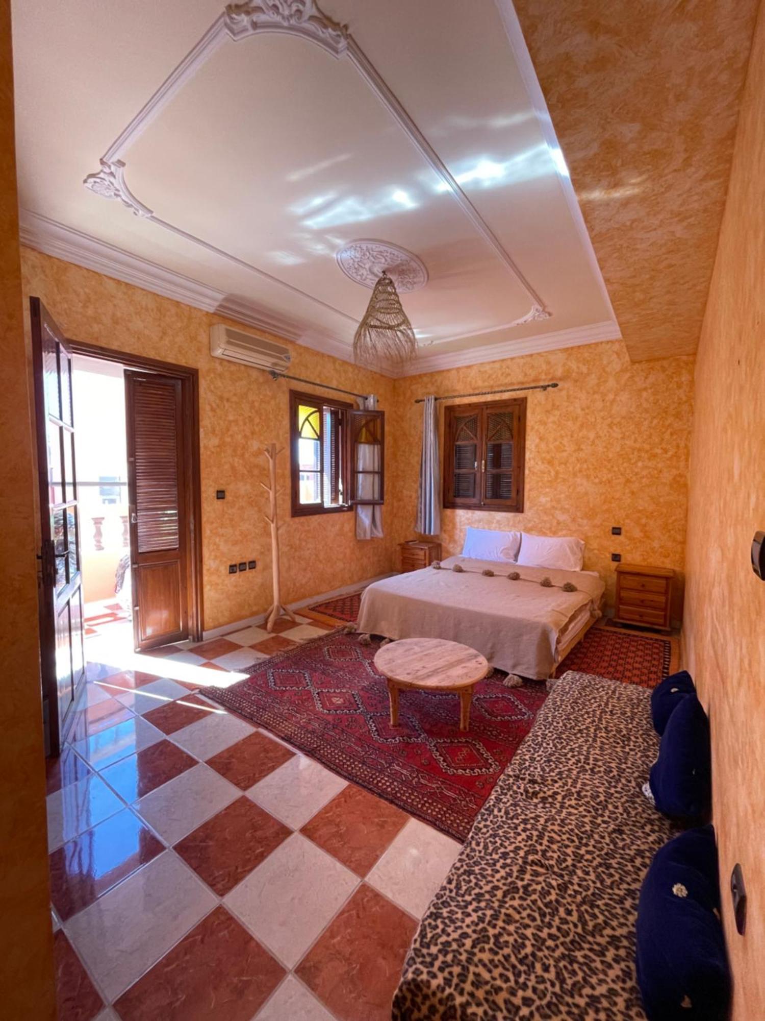 Auberge de jeunesse Berber Waves Surf House à Tamraght Extérieur photo