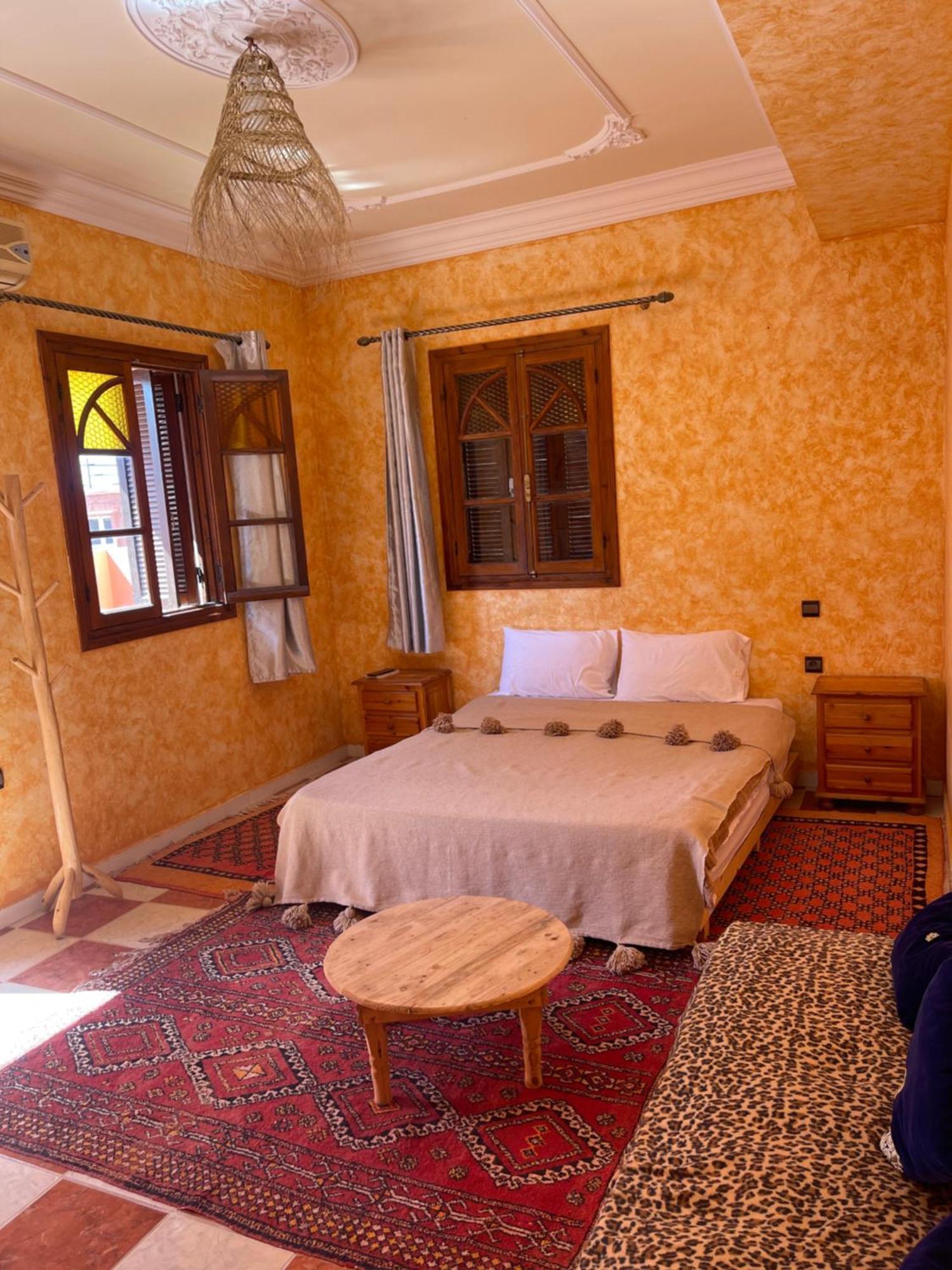 Auberge de jeunesse Berber Waves Surf House à Tamraght Extérieur photo
